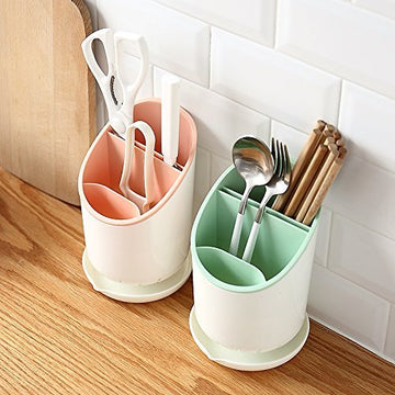 Kitchen cutlery holder